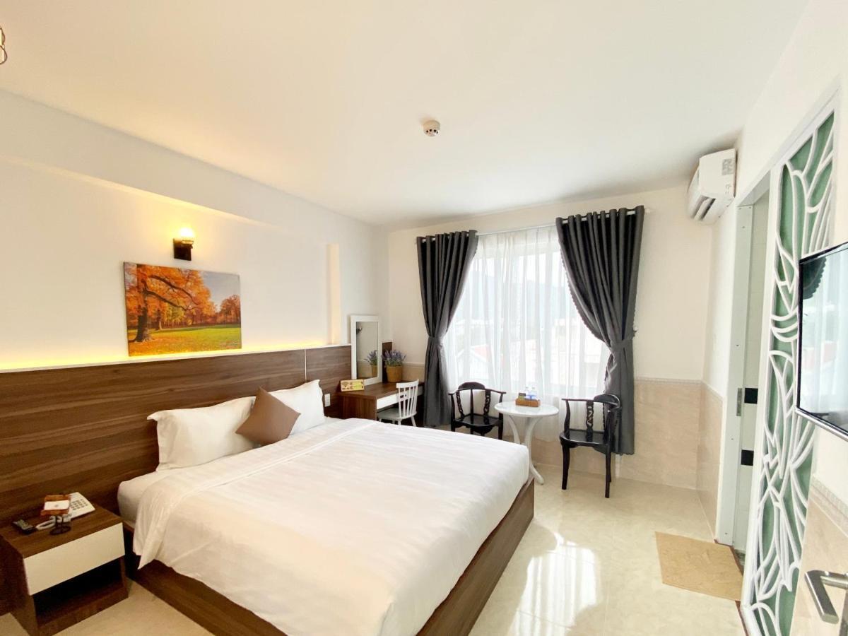 Tuan Ninh Hotel I Chi Khu Co Ong Екстер'єр фото
