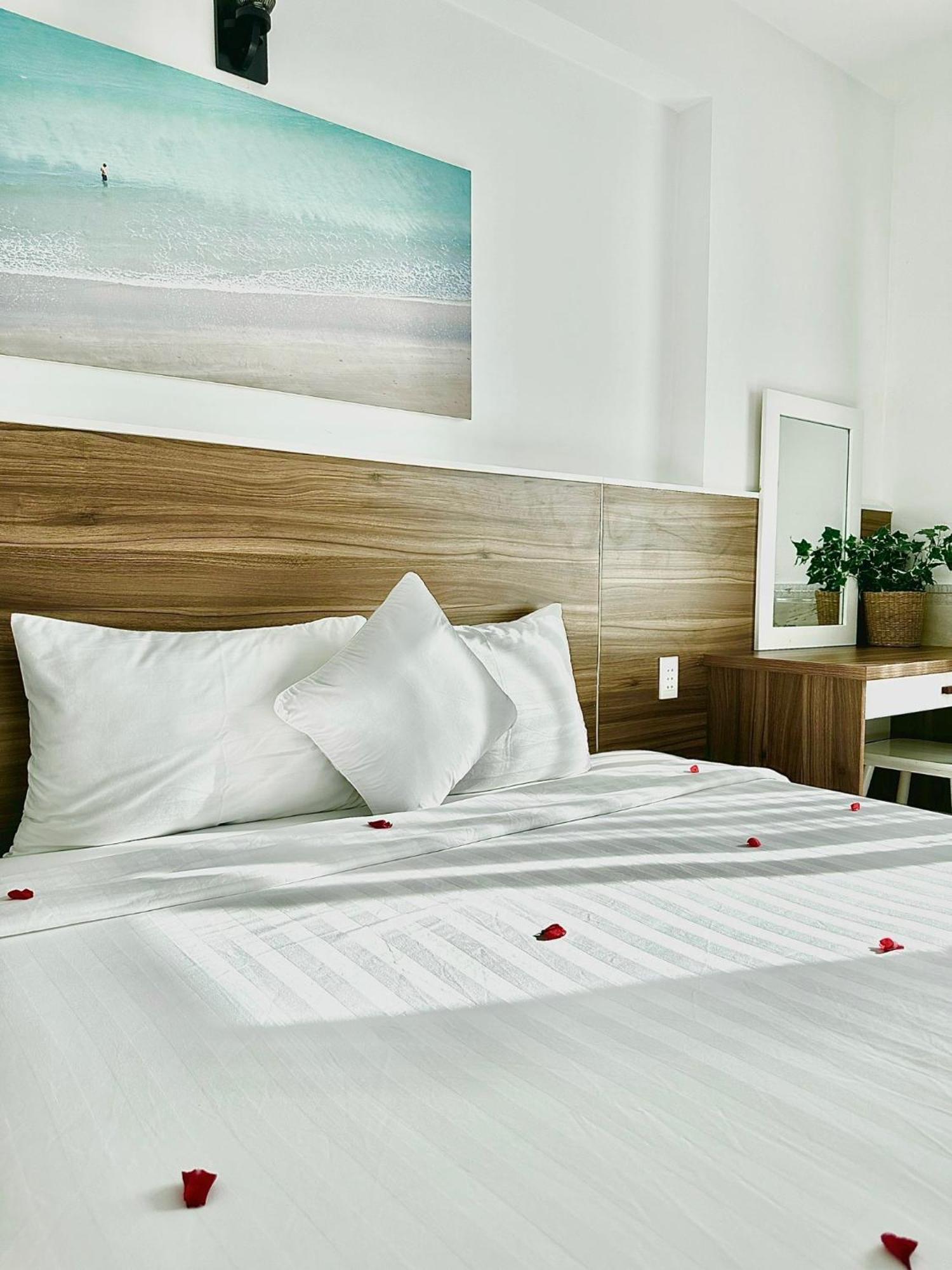 Tuan Ninh Hotel I Chi Khu Co Ong Екстер'єр фото